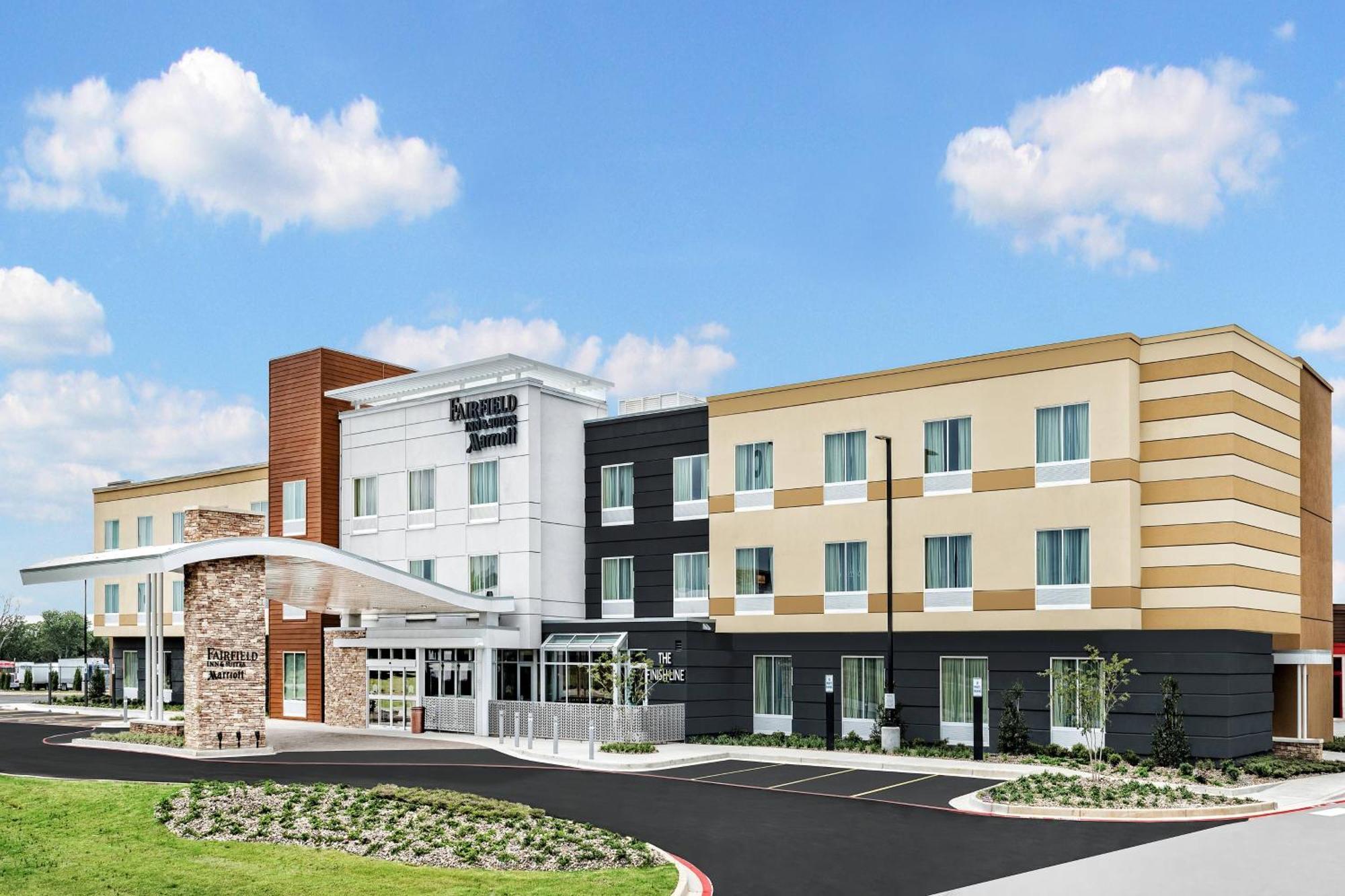 Fairfield Inn & Suites By Marriott Van Exterior photo